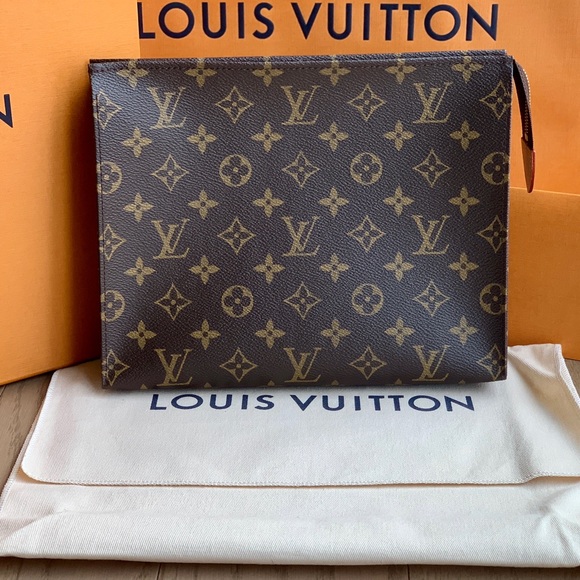 Louis Vuitton Handbags - Louis Vuitton Toiletry 26